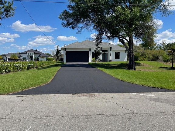 2nd image of 6186 Everglades Blvd N