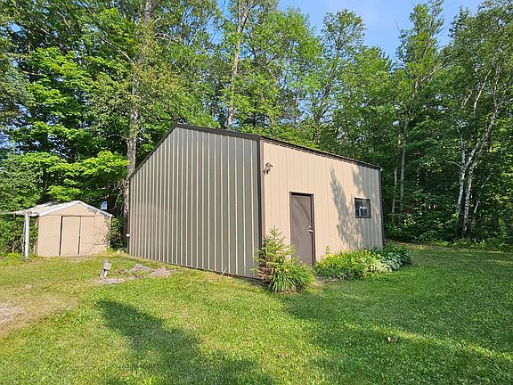 3rd image of 356 Glenmar Dr NE