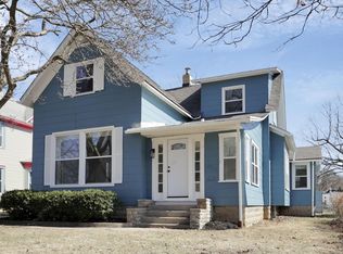 320 N Madriver St, Bellefontaine, OH