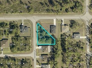 1864 Marlboro Ln, Lehigh Acres, FL 33972