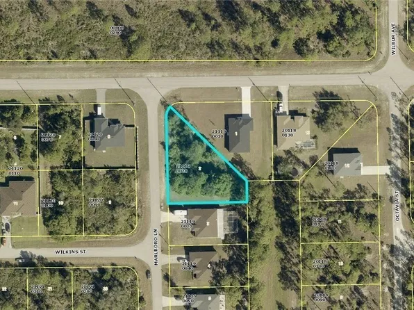 1864 Marlboro Ln, Lehigh Acres, FL 33972