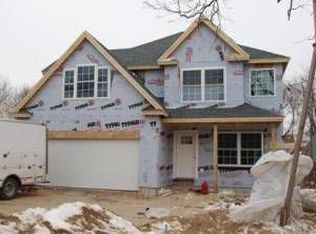 46 Bay St, Portland, ME 04103