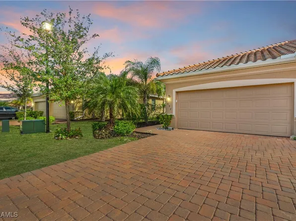 1697 Alameda Dr, Naples, FL 34120