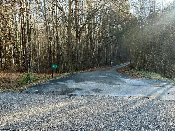 684 Elliott Rd, Gadsden, AL 35904