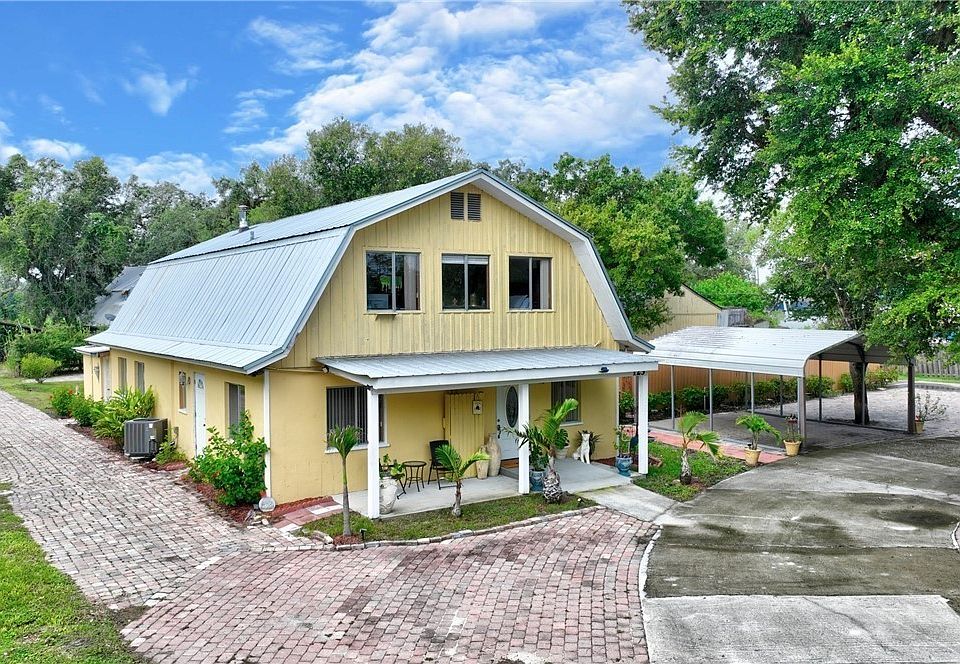 1st image of 123 Riverbend Dr