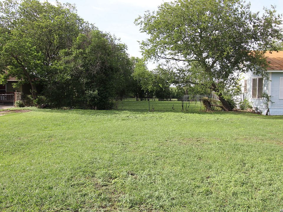 1st image of 555 MENEFEE BLVD LOT 72