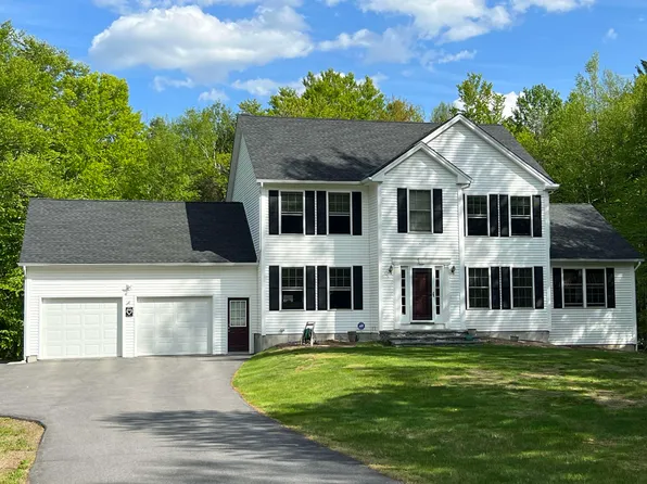 55 Buckingham Lane, Hopkinton, NH 03229