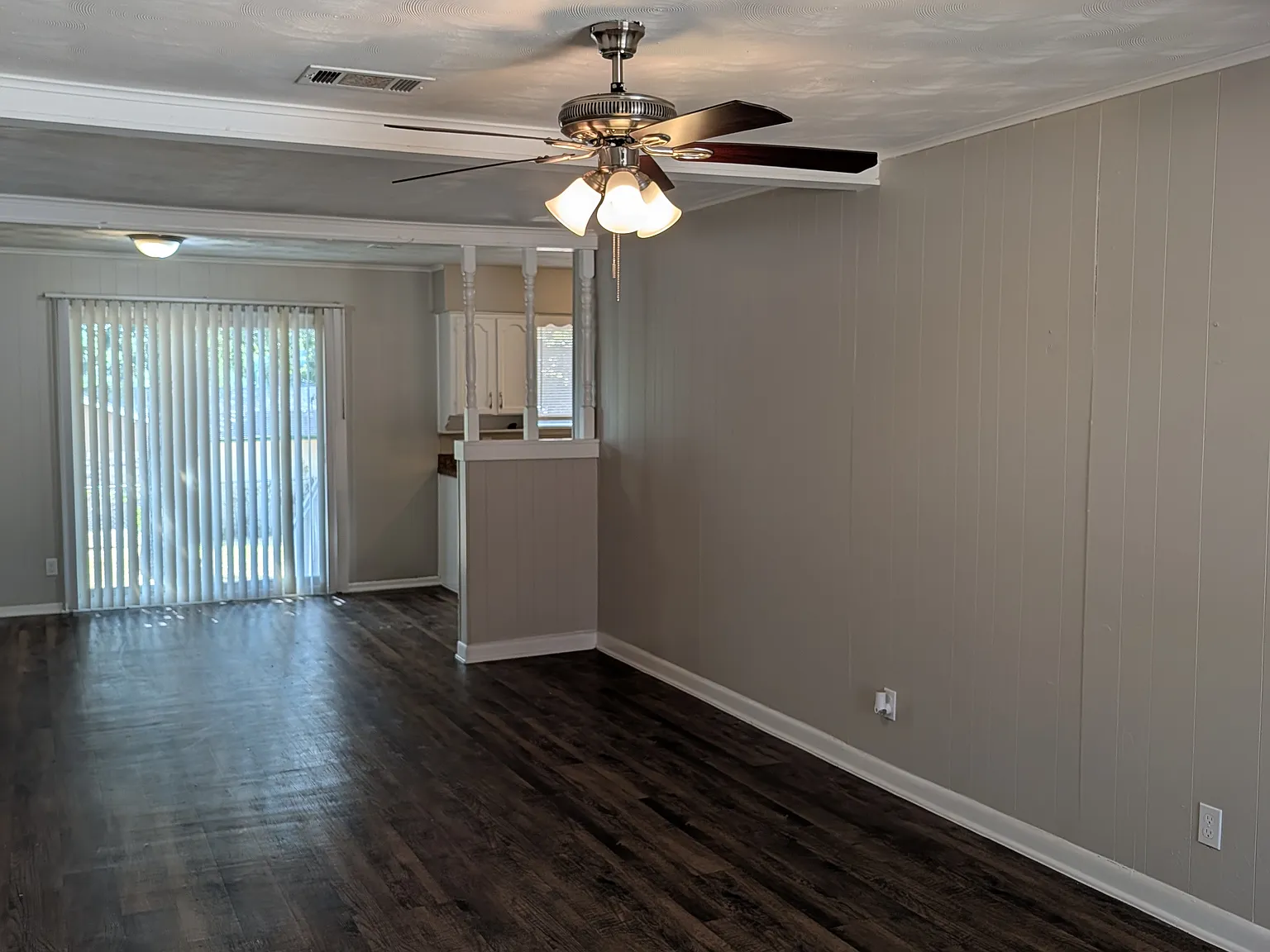 1820 Warren Ln. Fort Worth, TX 76112 — Photo 4