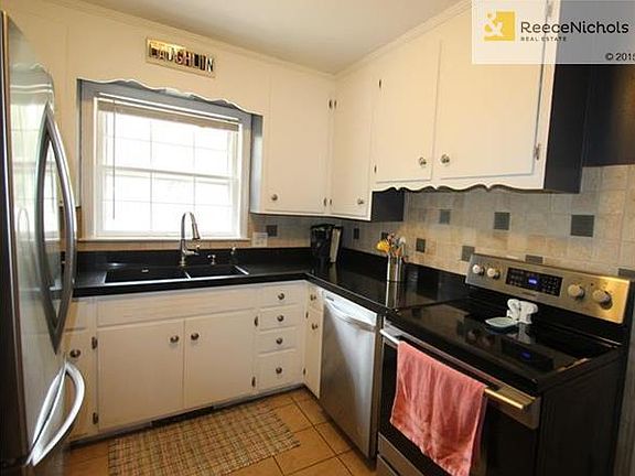 Updated Stainless Appliances and Granite Counters