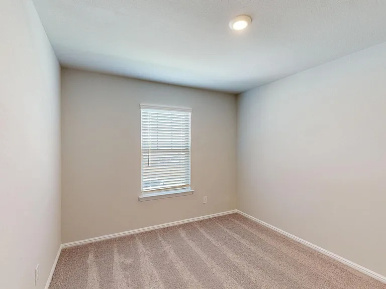 405 Wydown Dr — Photo 12