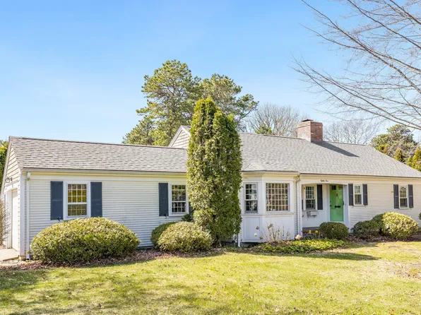 84 Curve Hill Road, South Yarmouth, MA 02664