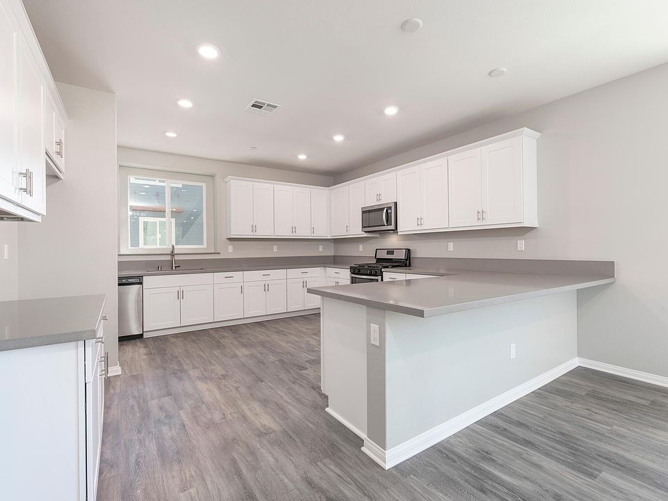 1st image of 757 Daniel Freeman Cir #757
