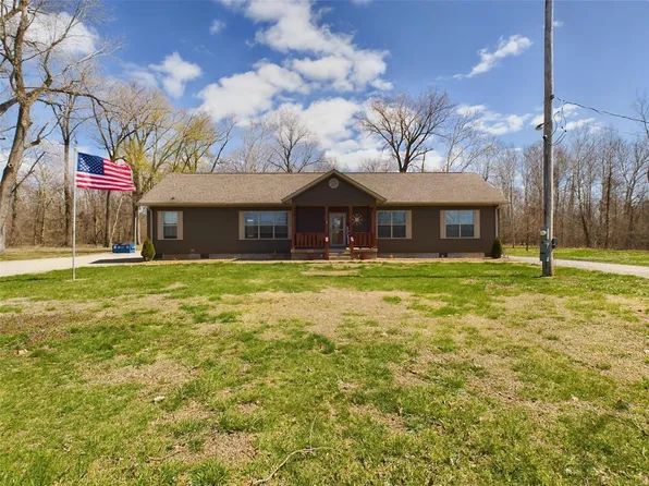 1736 Chouteau Place Rd, Granite City, IL 62040