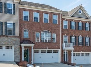 4 Indiana Cir, Lemoyne, PA 17043