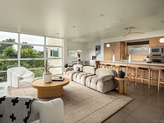 5th image of 2144 Cordero Rd