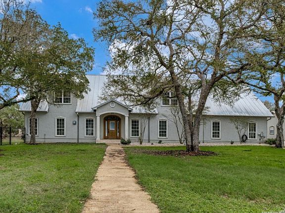 2nd image of 201 Yucca Canyon