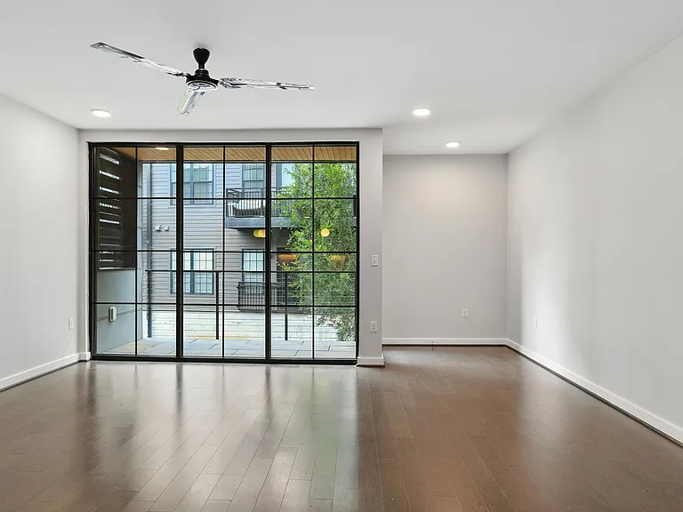 City View Row — Photo 16