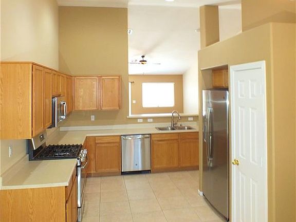 2nd image of 517 Sun Mountain Ave