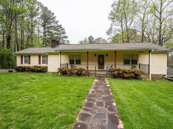 465 Dobbs Rd #B
