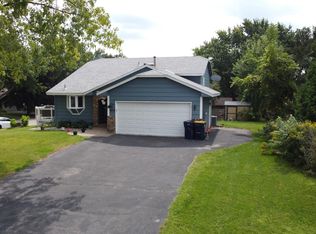 5634 142nd St W, Apple Valley, MN 55124