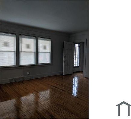 3rd image of 4215 Bedford St