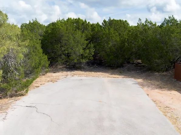 20701 Oak Gln, Leander, TX 78645