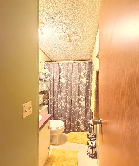 112 Old Denver Rd — Photo 6