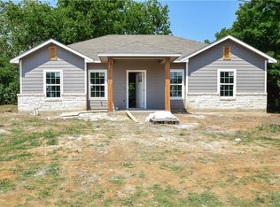 401 E Godley Ave, Godley, TX 76044