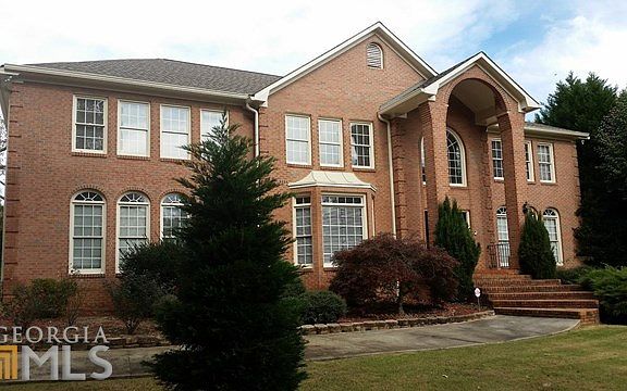 2nd image of 8189 Greens Ct