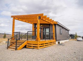 134 W Cottageclub Ct, Rocky View County, AB T4C1B1