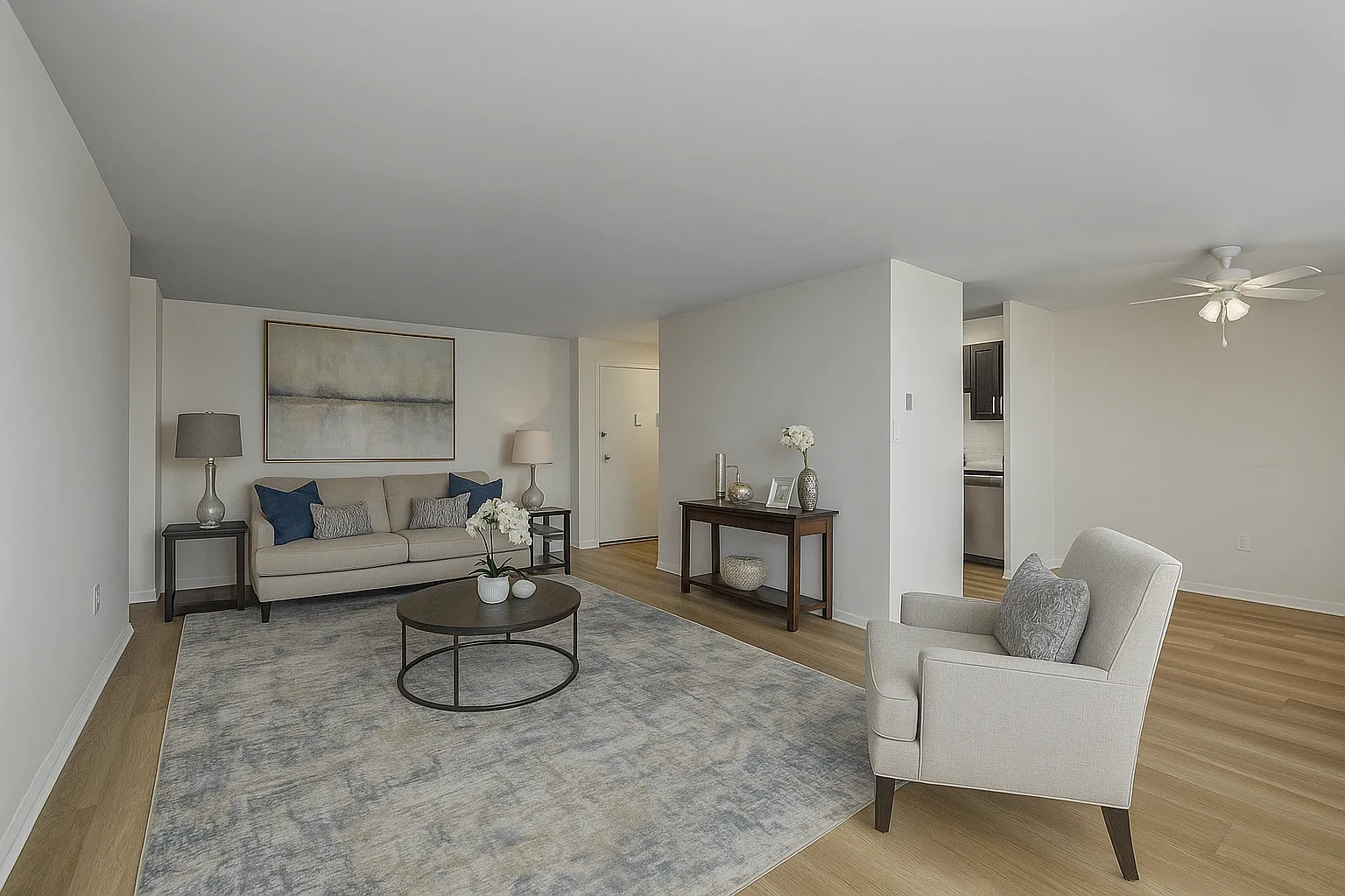 Highgate Apartments — Photo 4