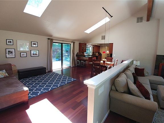 5th image of 4705 7th Ave NE