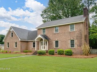 518 Forest Lane, Wallace, NC 28466