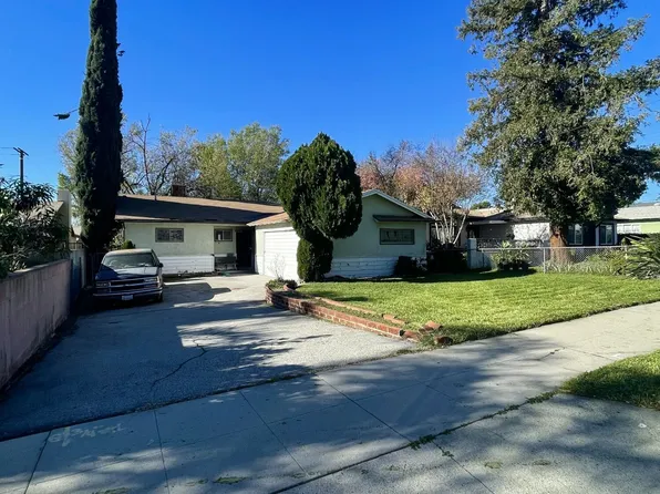 2050 7th St, San Fernando, CA 91340