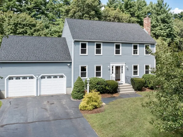 128 Eric Dr, Franklin, MA 02038