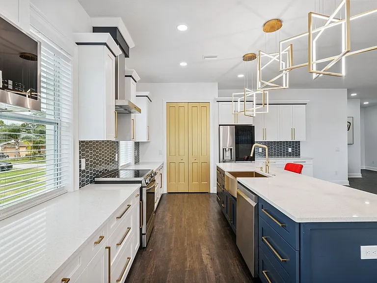 8605 Inwood Dr — Photo 5