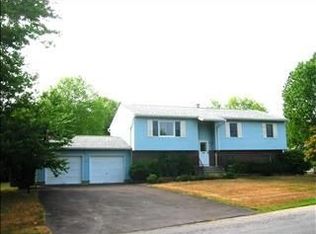 3 Crown Hill Rd, Wappingers Falls, NY 12590