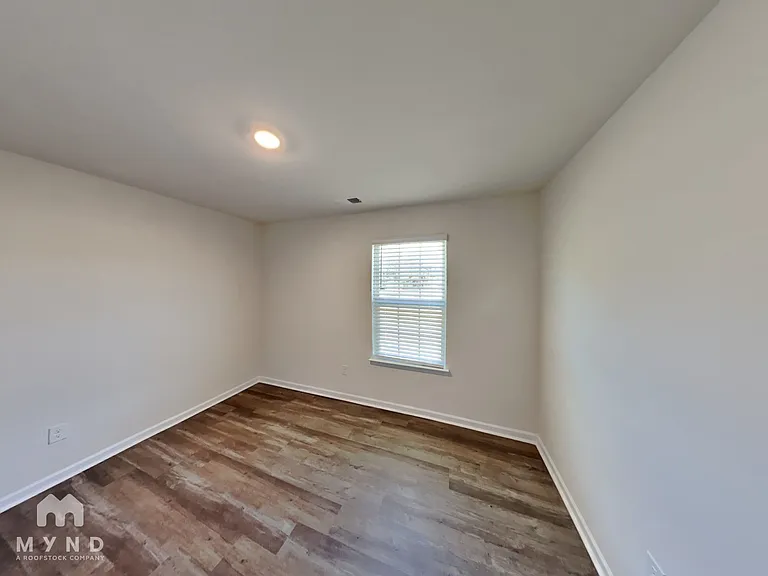 2259 Meadow Stream Dr — Photo 17