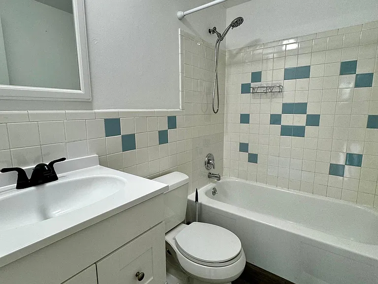 162 Pheasant Run Rd #LEFT — Photo 15