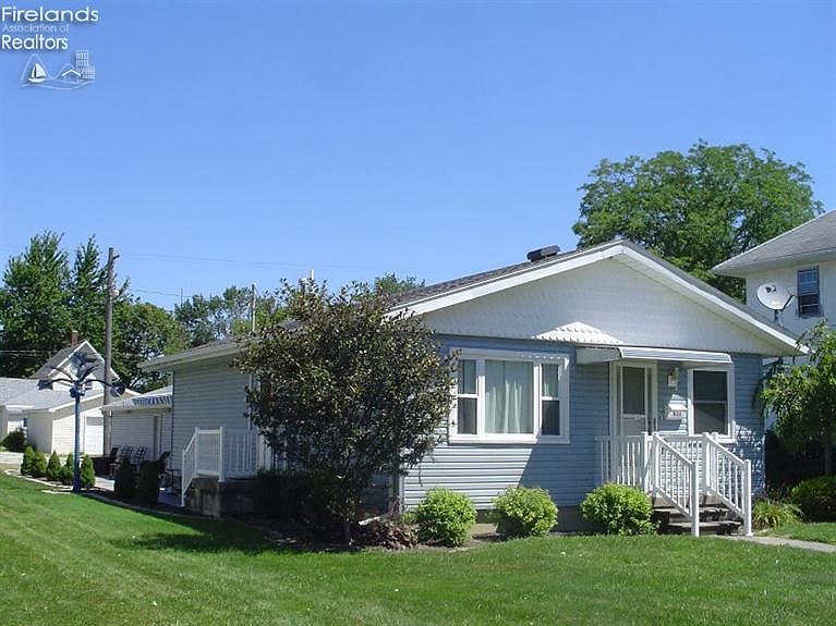 1st image of 606 E Yeasting St