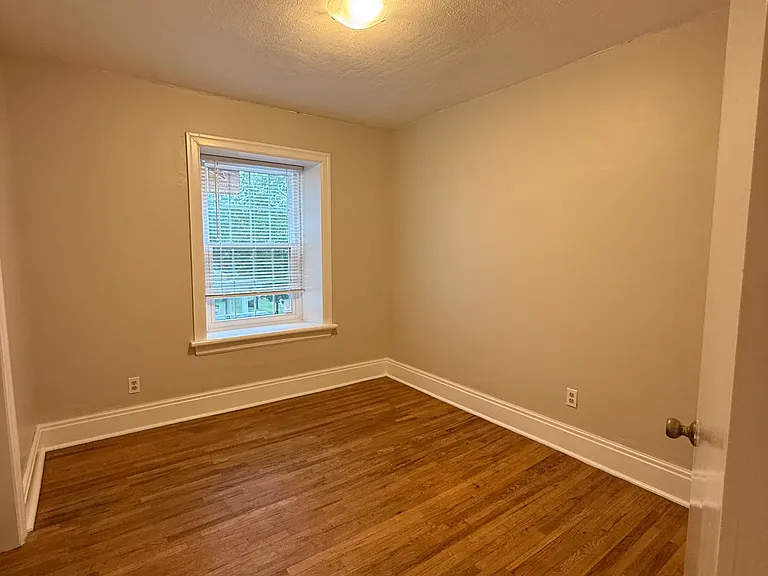 153 Norfolk St — Photo 14
