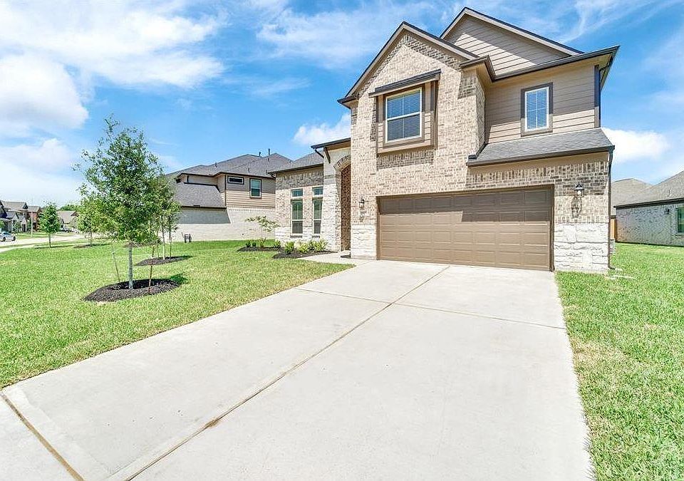 1st image of 18906-0 Whistling Oaks Dr