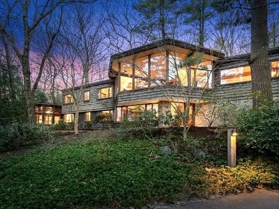 67 Summer St, Weston, MA, 02493