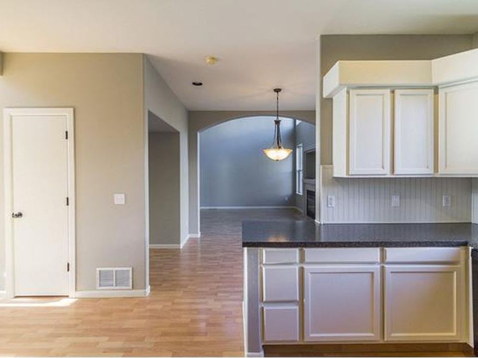 1st image of 8211 Radcliff Dr