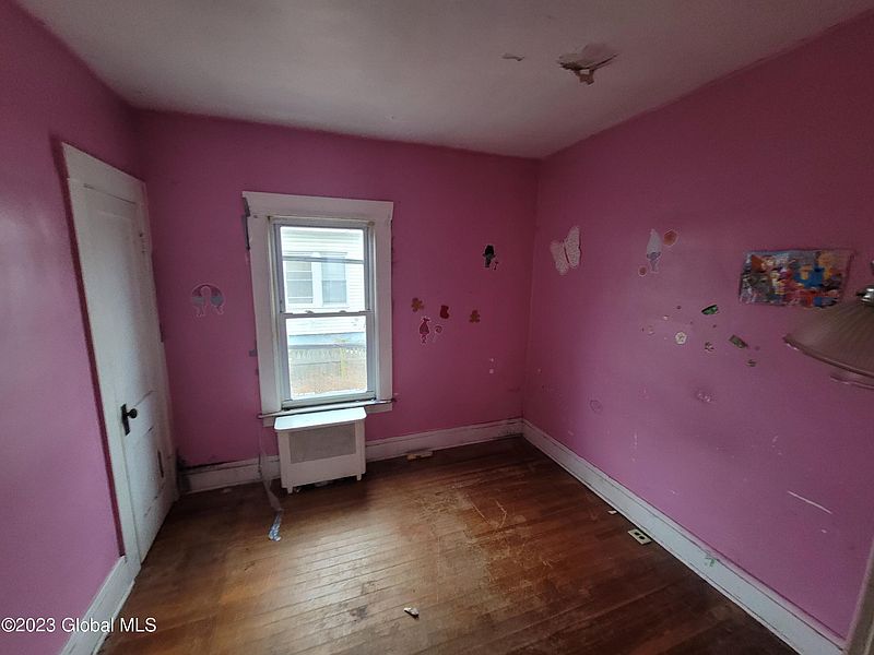 5th image of 2315 Van Vranken Avenue