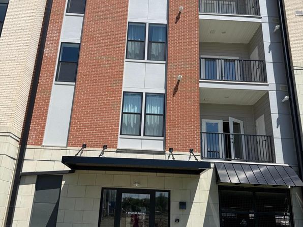 1 Culvert Dr UNIT 405