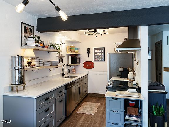 2nd image of 5024 Main Gore Dr S Unit B5