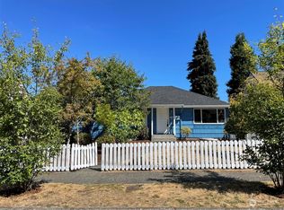 4814 NE 74th St, Seattle, WA 98115