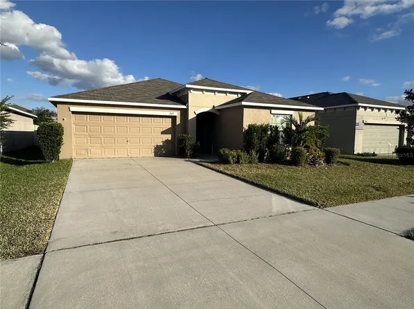 903 Zone Tailed Hawk Pl, Ruskin, FL 33570