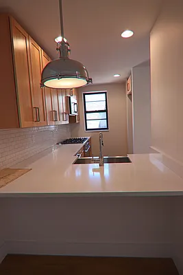 Rented by PMG Real Estate  | media 22